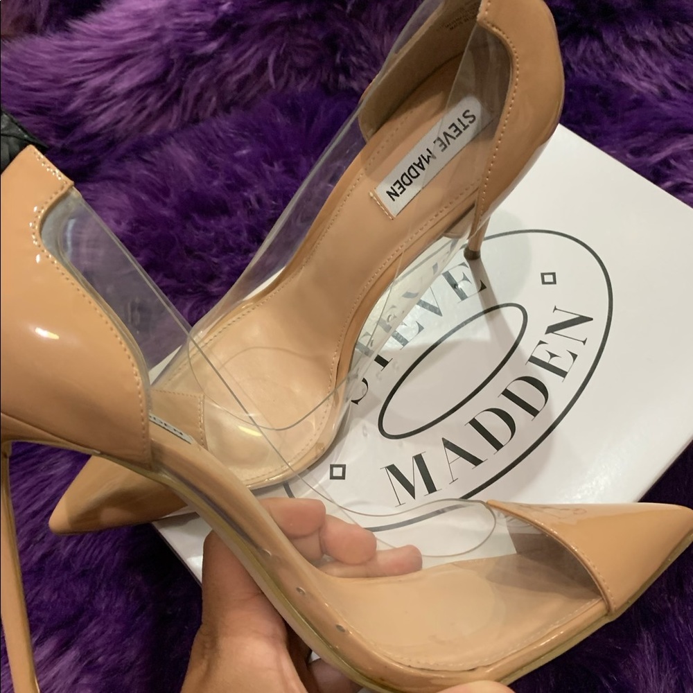 Clear and nude pump